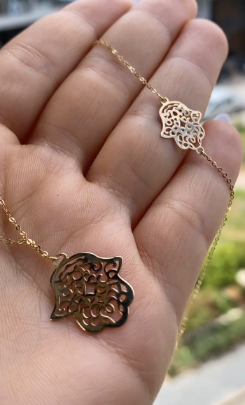 Ensemble Khmissa traditionnel en Or 18k